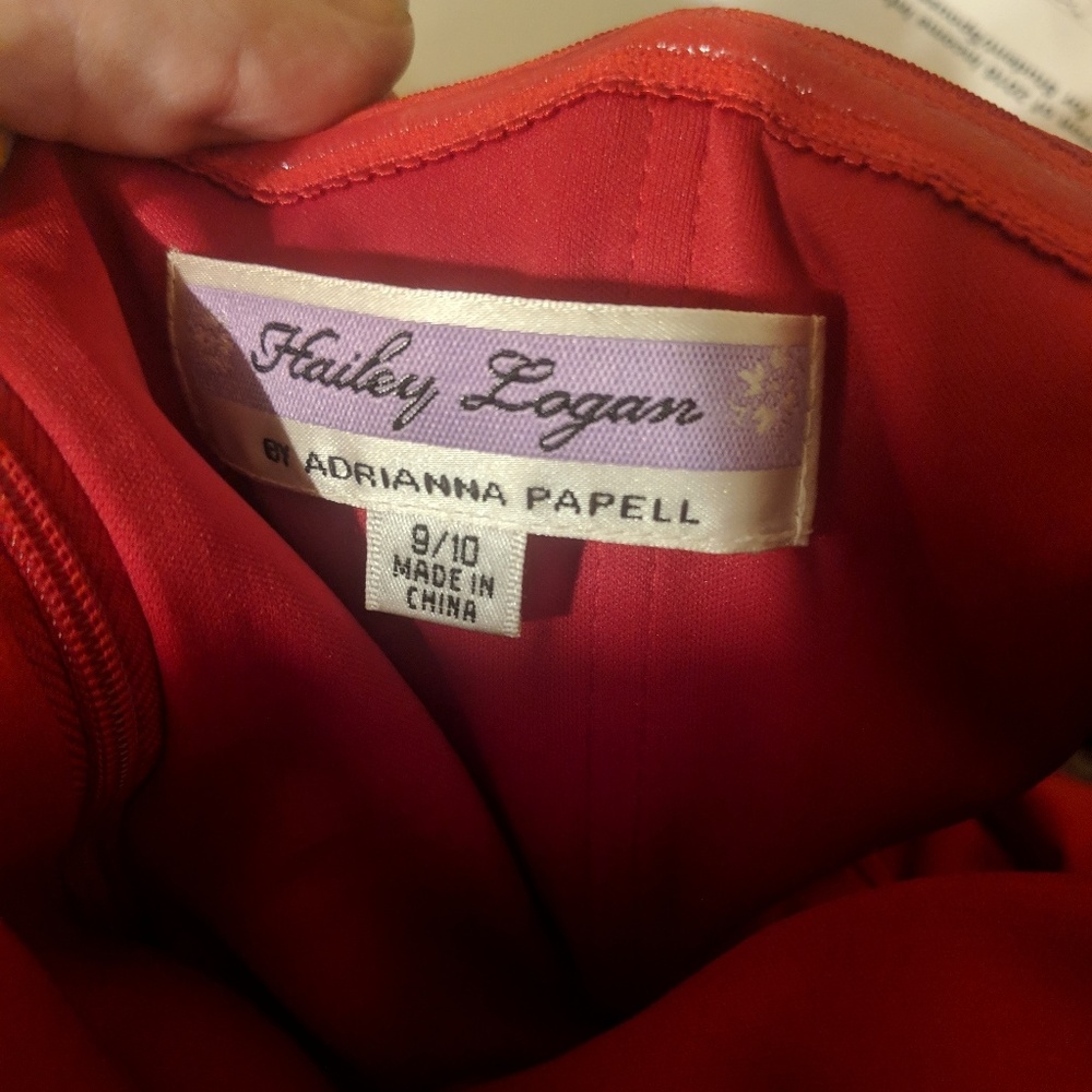 Red Prom dress Dress - Picture 4 of 4